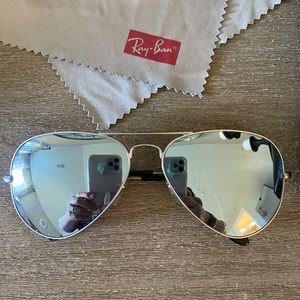 Polarized Ray-Ban Aviator Sunglasses